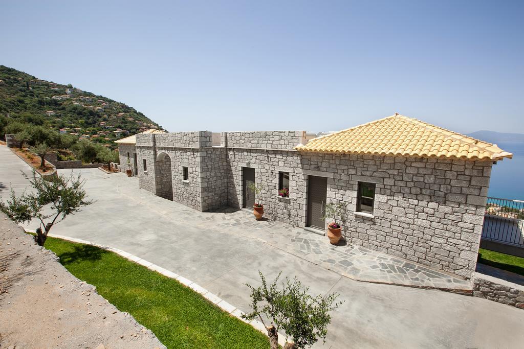 Petra Thea Apartment Kalamata Exterior foto