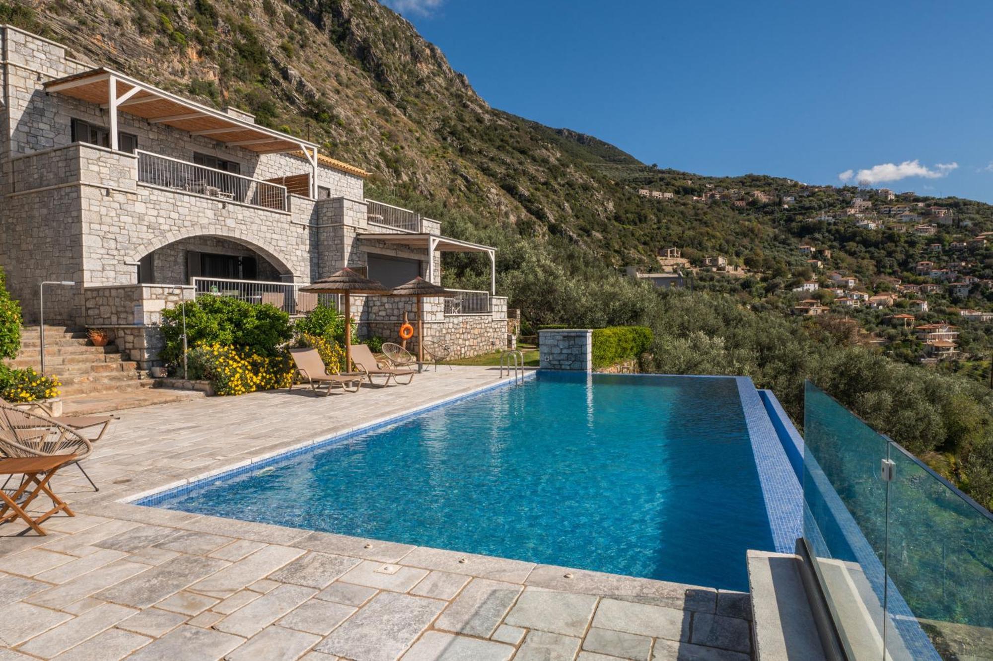Petra Thea Apartment Kalamata Exterior foto