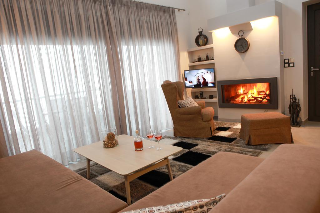 Petra Thea Apartment Kalamata Exterior foto