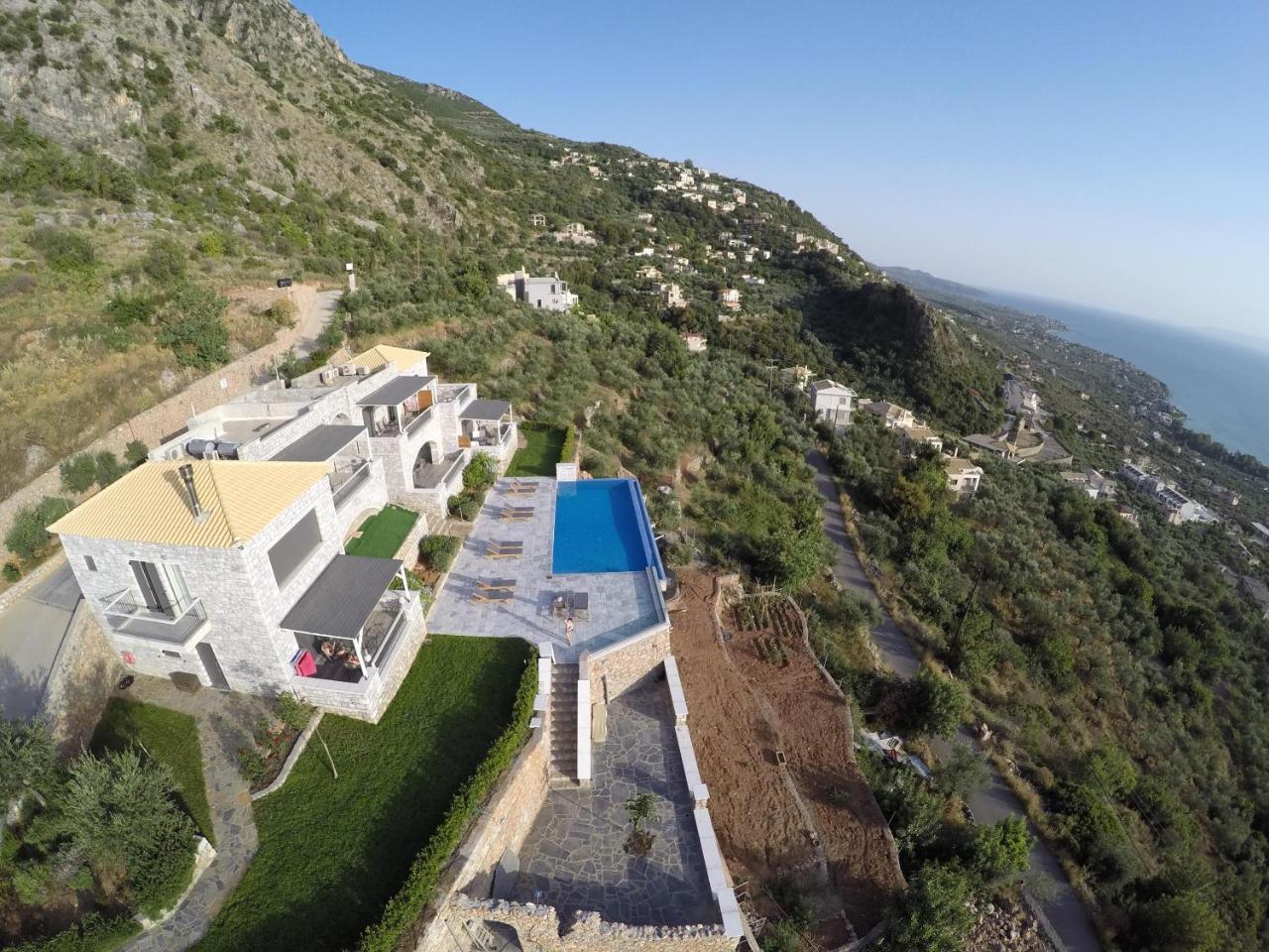 Petra Thea Apartment Kalamata Exterior foto