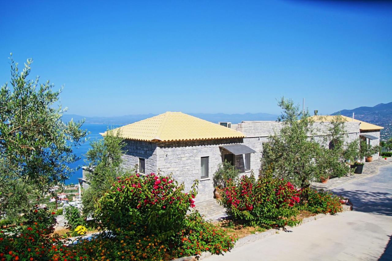 Petra Thea Apartment Kalamata Exterior foto